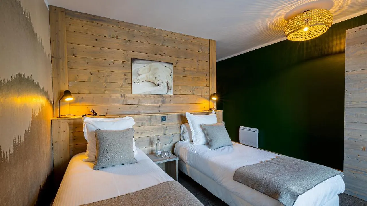 Chalet Carte Blanche Hugo La Plagne 0*,